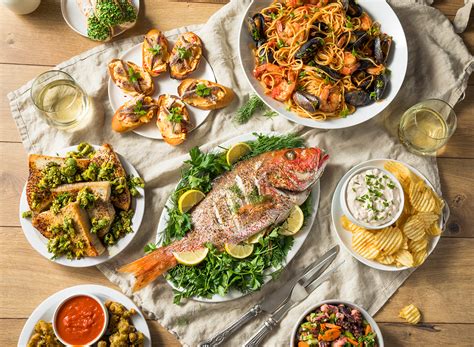 Feast of the Seven Fishes .